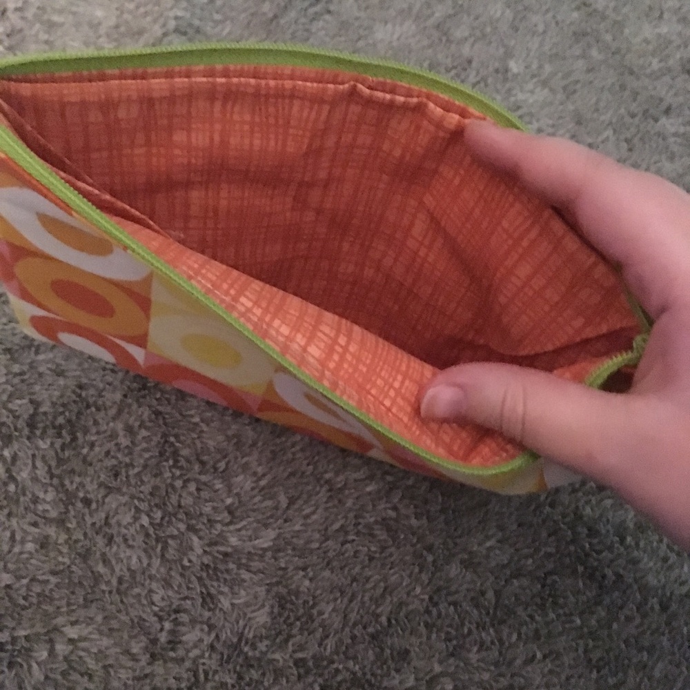 Make up/ Storage Pouch - Picture 2 of 4